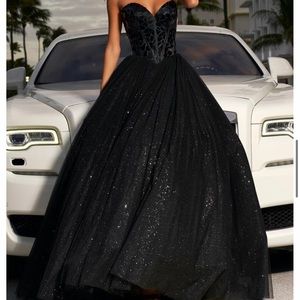 Sherri Hill dress #54240 worn once size 4 adjustable back not altered